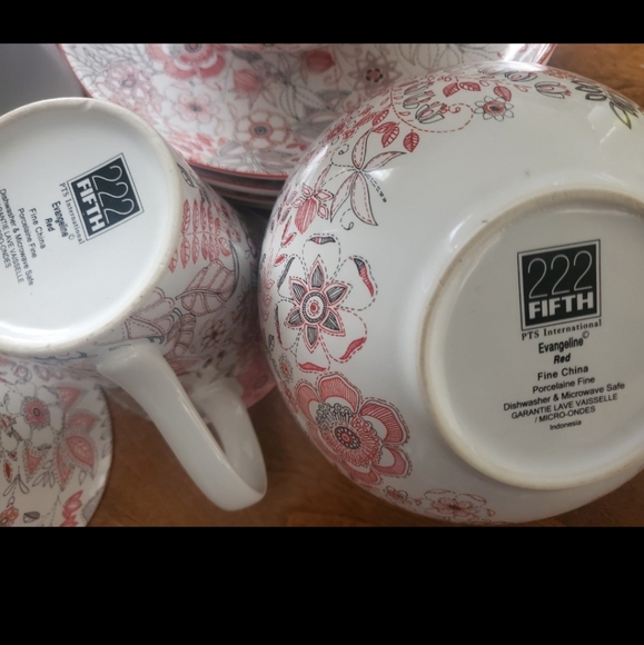 Set of Fifth 222 4 plates 4 bowls and 4 cups - Picture 3 of 7